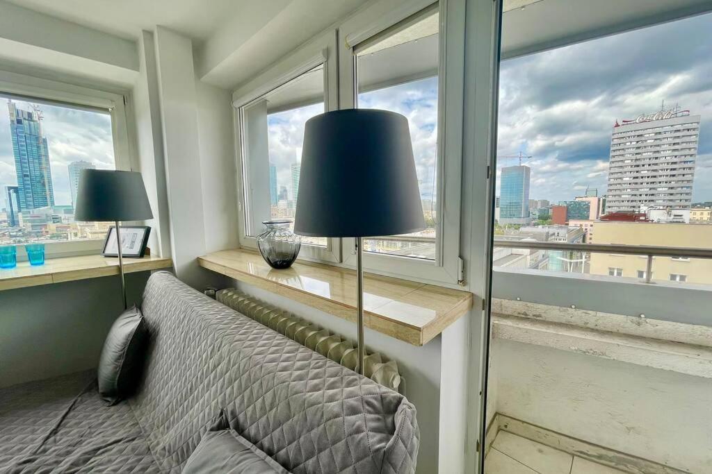 Sawa Apartment 2Xmetro Wifi 500 Mbs 50'Tv Netflix Hbo Appletv+ Varšava Exteriér fotografie