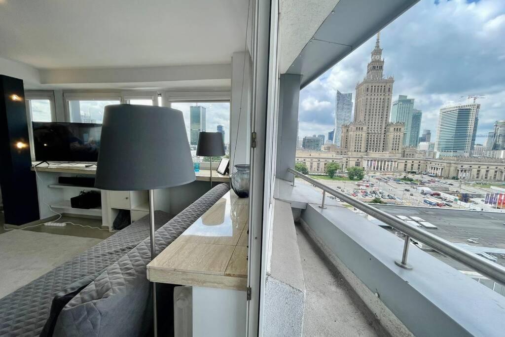 Sawa Apartment 2Xmetro Wifi 500 Mbs 50'Tv Netflix Hbo Appletv+ Varšava Exteriér fotografie