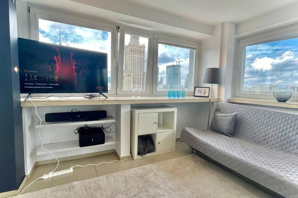 Sawa Apartment 2Xmetro Wifi 500 Mbs 50'Tv Netflix Hbo Appletv+ Varšava Exteriér fotografie
