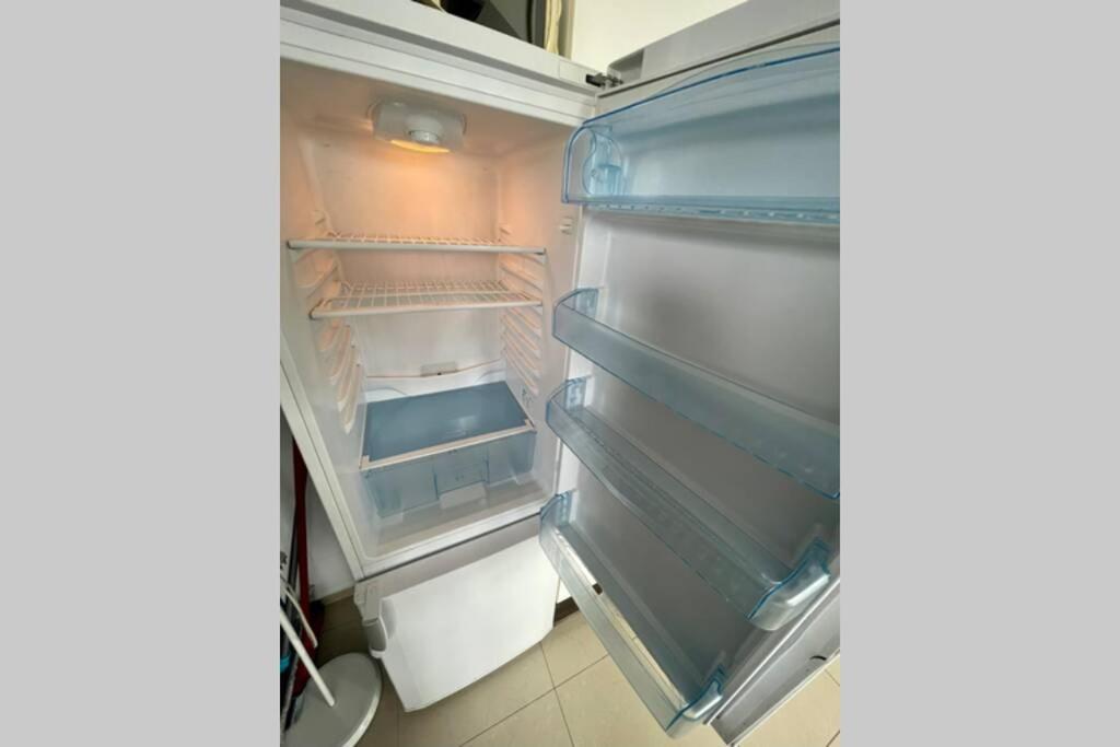 Sawa Apartment 2Xmetro Wifi 500 Mbs 50'Tv Netflix Hbo Appletv+ Varšava Exteriér fotografie