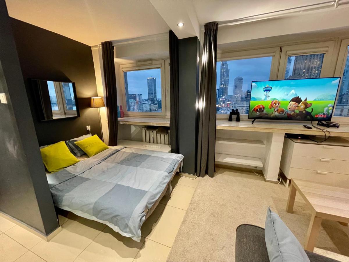 Sawa Apartment 2Xmetro Wifi 500 Mbs 50'Tv Netflix Hbo Appletv+ Varšava Exteriér fotografie
