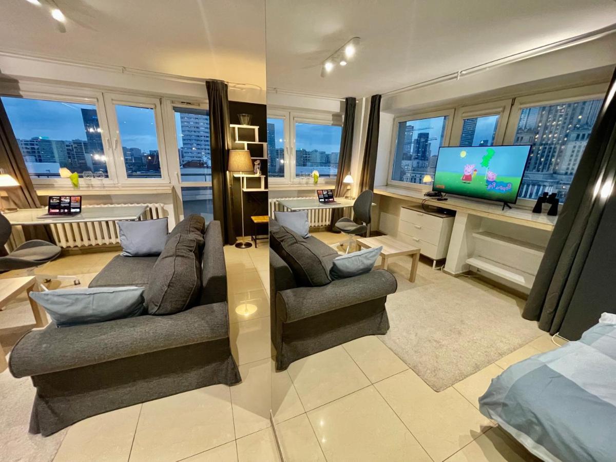 Sawa Apartment 2Xmetro Wifi 500 Mbs 50'Tv Netflix Hbo Appletv+ Varšava Exteriér fotografie
